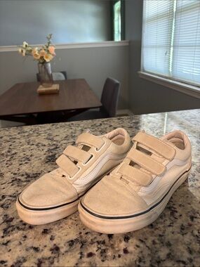 Women’s Velcro Vans